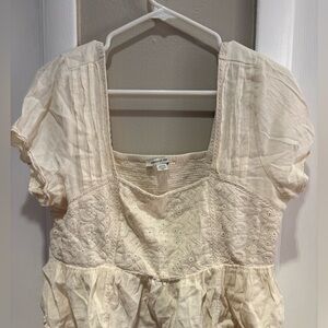 American Eagle Cream Top